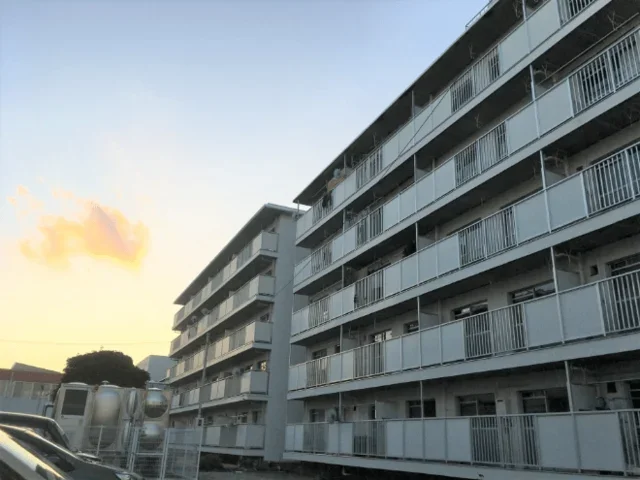 社員寮とは？